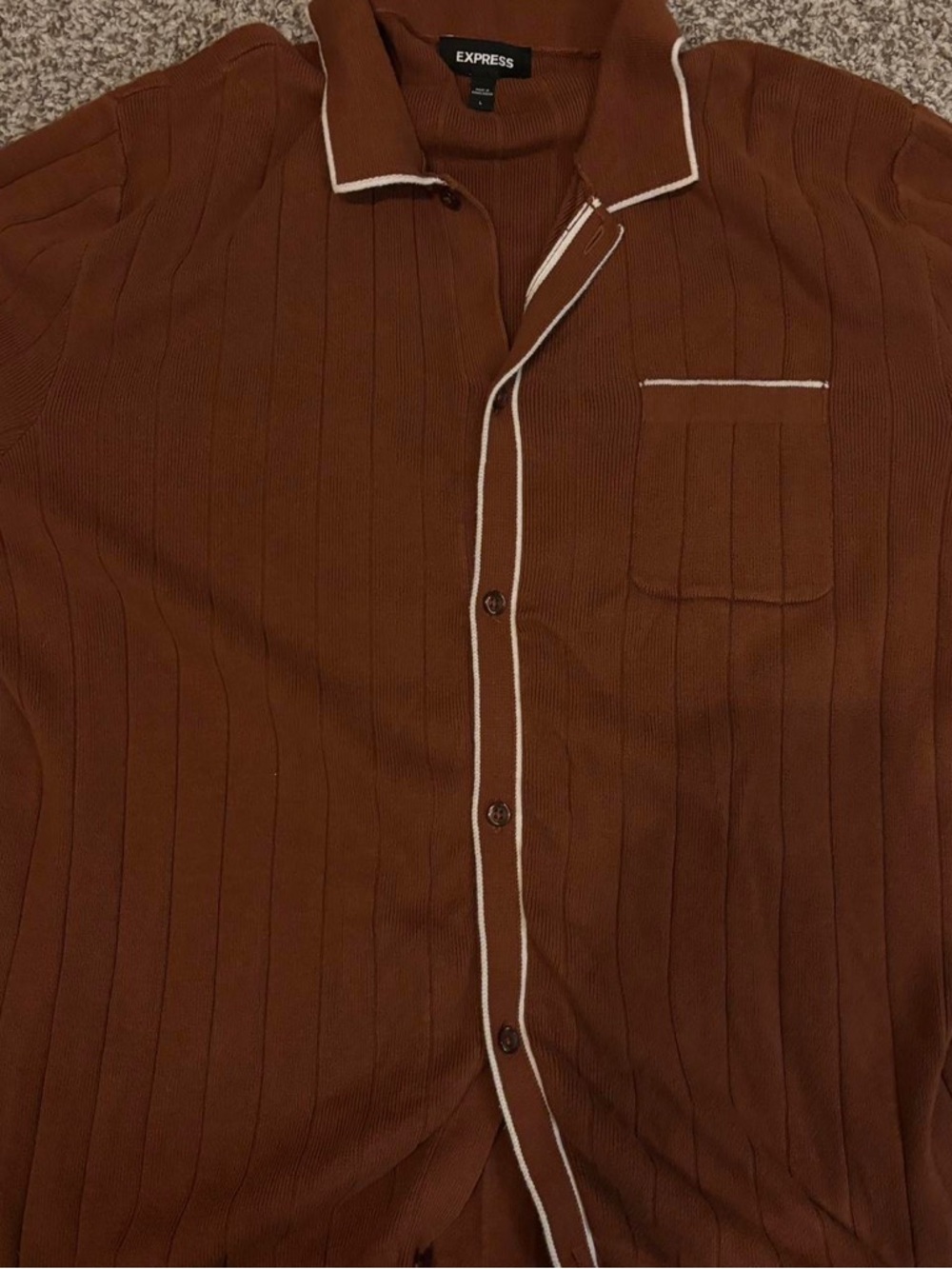 Express Men’s Rust Brown Knit Button-Down Shirt with White Piping